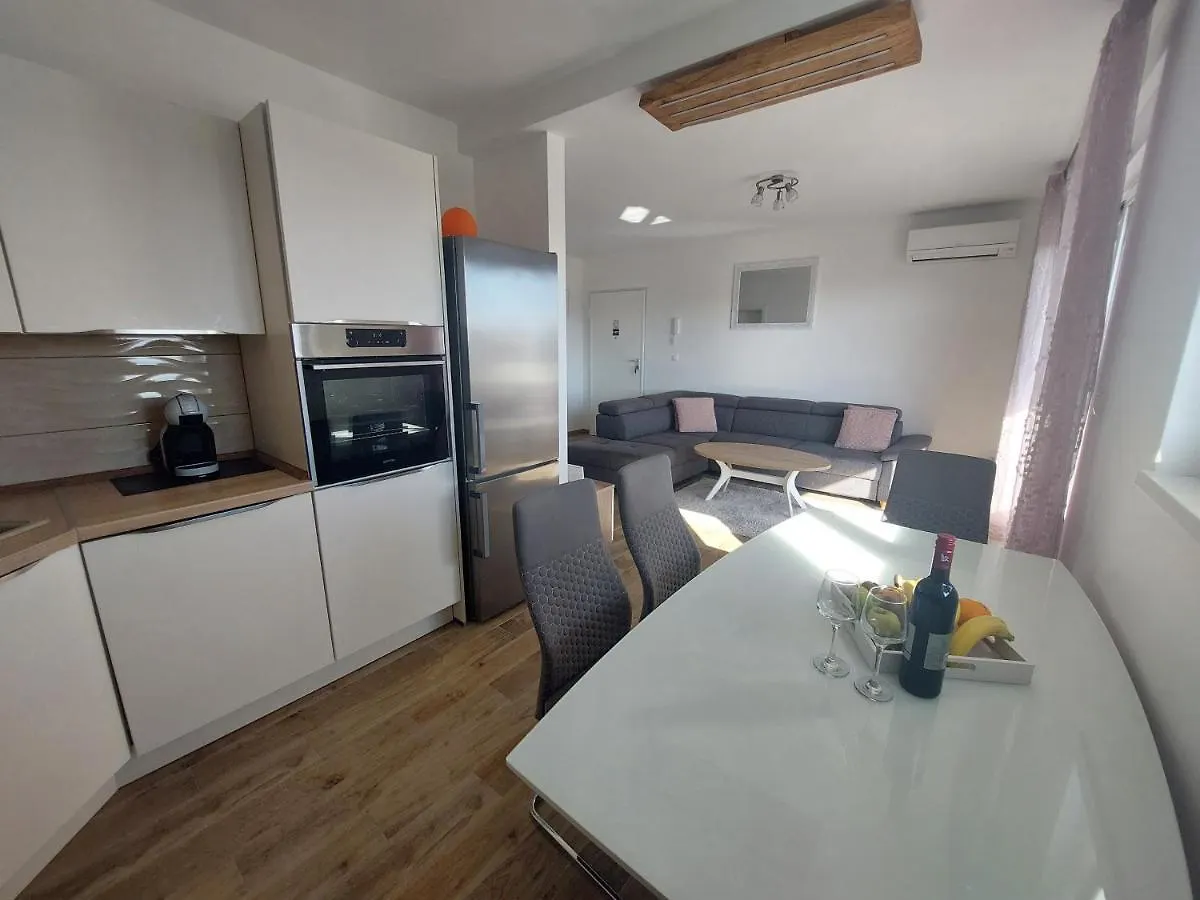 Apartment Ma Mi Trogir 0*,  Croatie