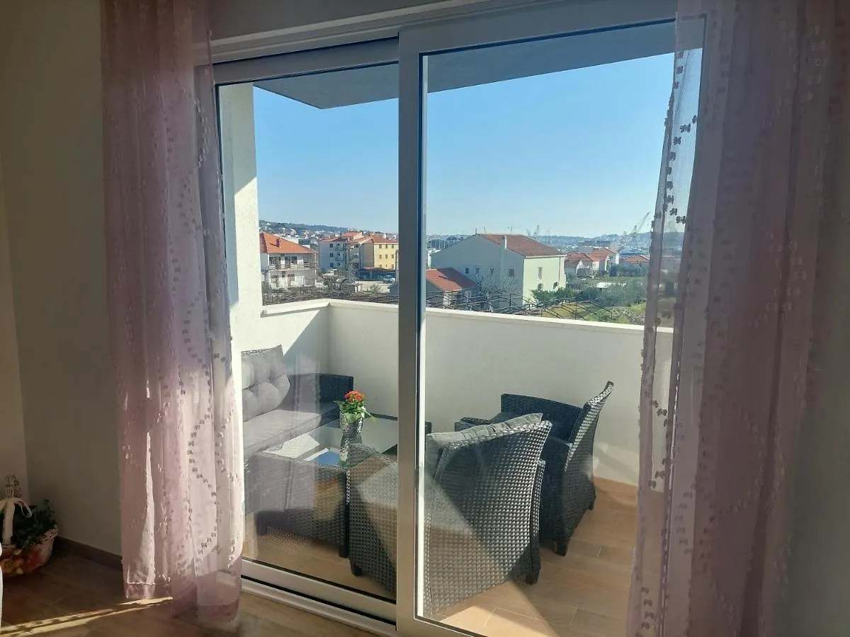Apartment Ma Mi Trogir